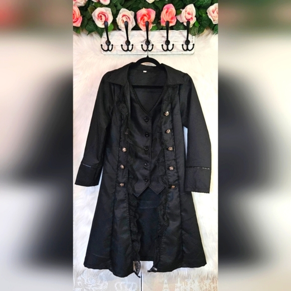 Gothcore Elegant Black Unisex Ruffled Vest Coat - Picture 1 of 6